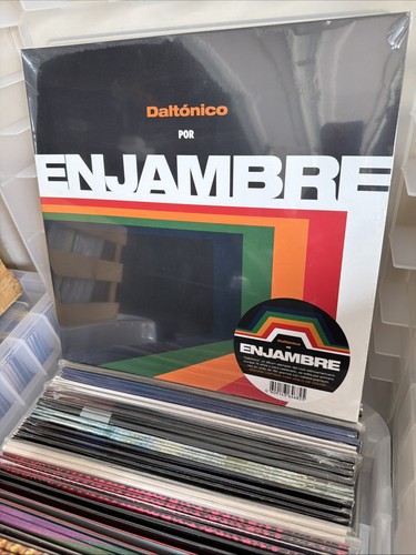 Enjambre daltonico 2025 - enjambre,